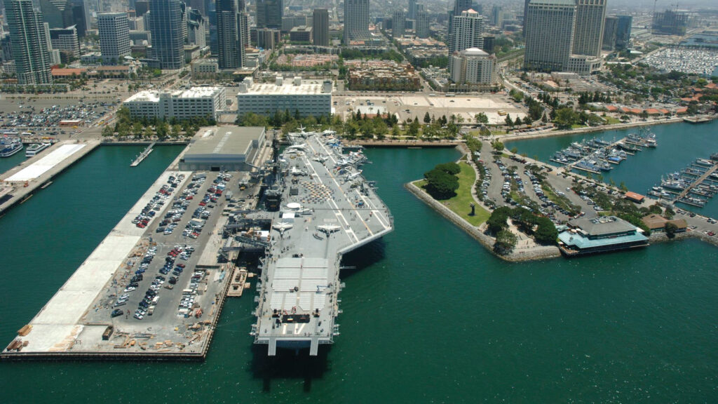 USS Midway Museum